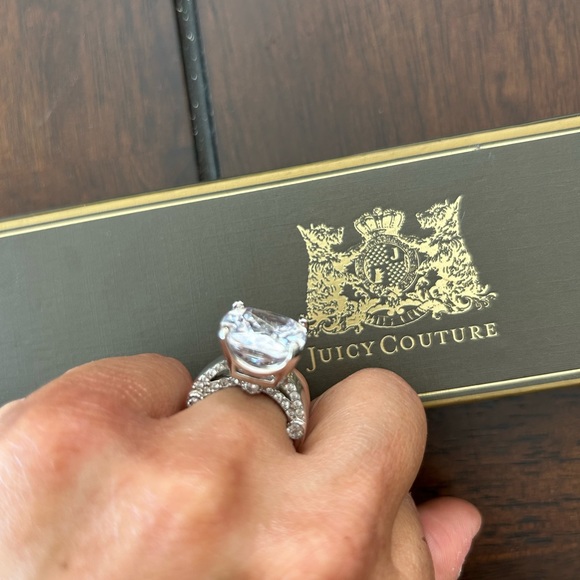 Juicy Couture engagement ring charm - Picture 1 of 5